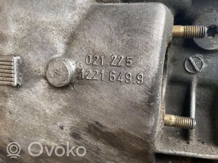 BMW 5 E39 Mechaninė 5 pavarų dėžė 1053401098