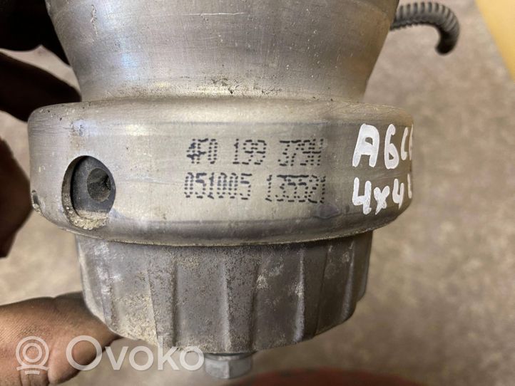 Audi A6 S6 C6 4F Wspornik / Mocowanie silnika 4F0199379H