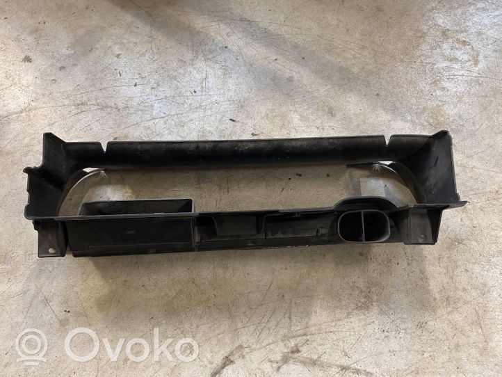 Volvo V50 Déflecteur d'air de radiateur de refroidissement 7M519E635