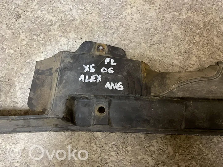 BMW X5 E53 Muu etuiskunvaimentimien osa 701207704