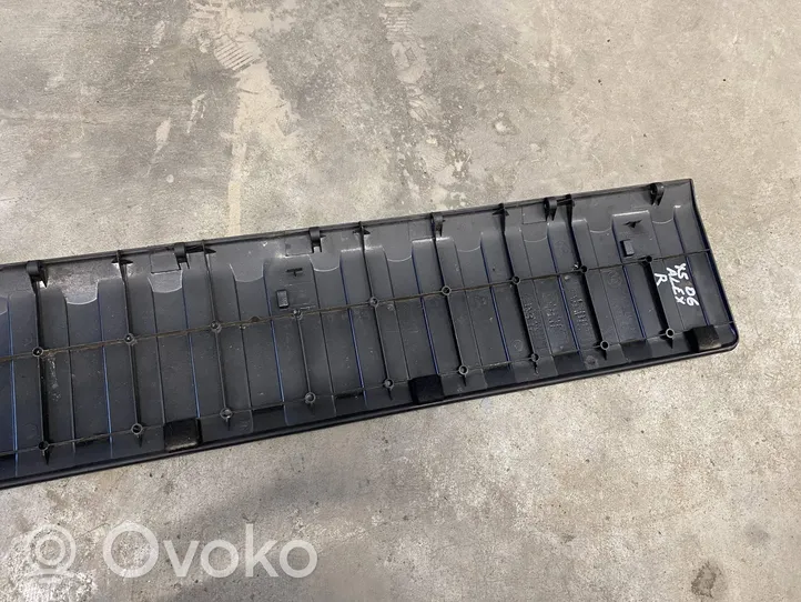 BMW X5 E53 Dolny panel schowka koła zapasowego 51478244761