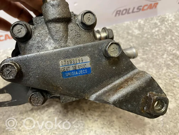 Mazda 626 Ohjaustehostimen pumppu GE432650C