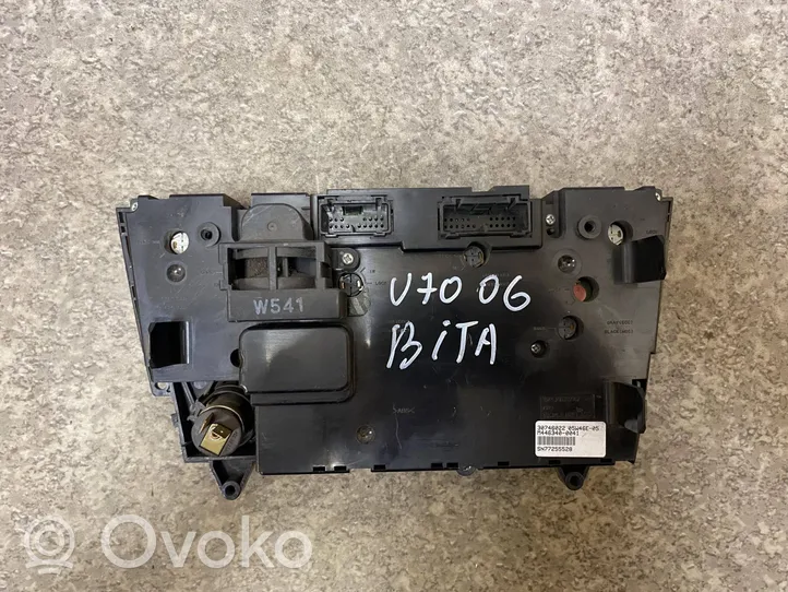 Volvo V70 Ilmastoinnin ohjainlaite 7923