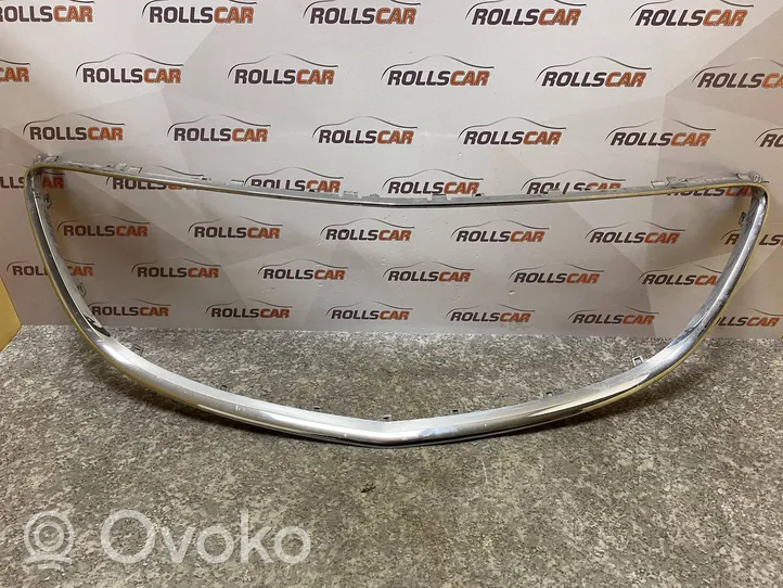 Opel Insignia A Etupuskurin jakajan koristelista 551004542