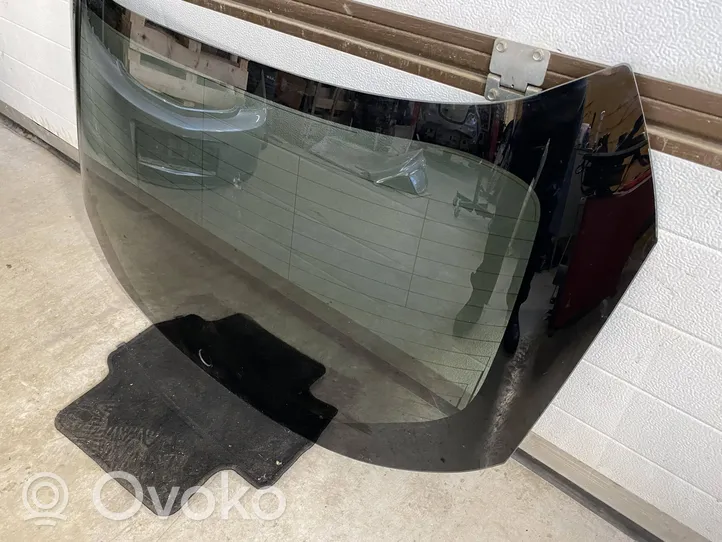 Nissan Qashqai Заднее стекло E643R006723