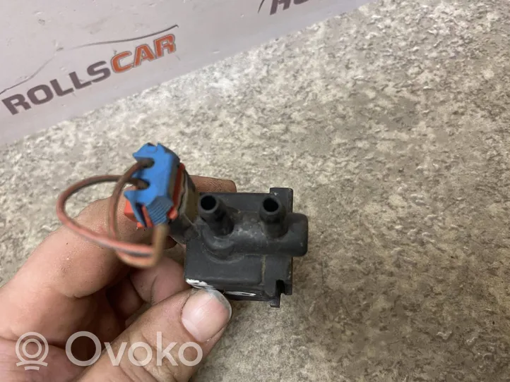 Opel Vectra B Solenoidinis vožtuvas 1256P1