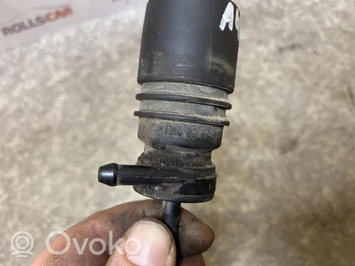 Audi A4 S4 B6 8E 8H Pompe de lave-glace de pare-brise PA6GBGF30