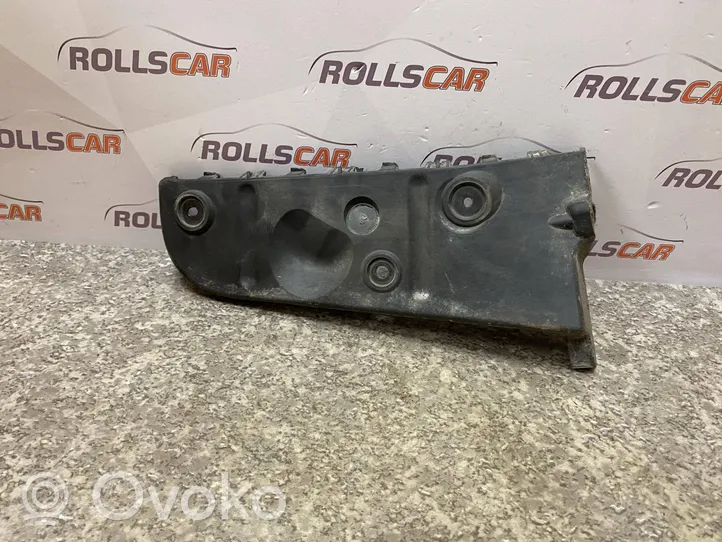 Audi A4 S4 B6 8E 8H Support de pare-chocs arrière 8E080745