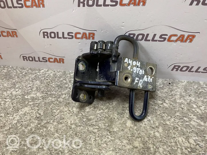 Audi A4 S4 B6 8E 8H Charnière supérieure de porte avant 8E0831412