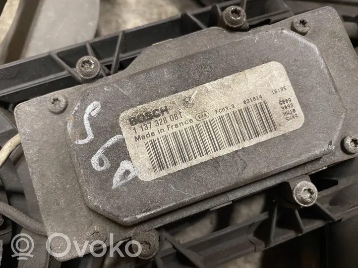 Volvo S60 Elektryczny wentylator chłodnicy 1137328081