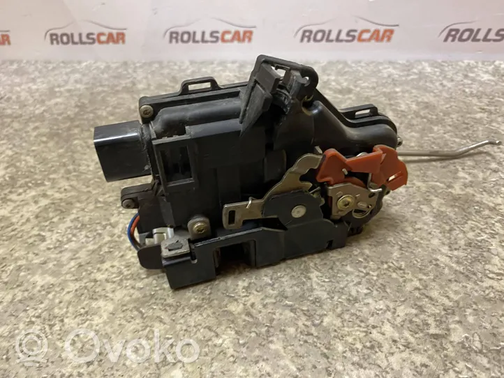 Audi A4 S4 B6 8E 8H Serrure de porte avant 8E1837016C