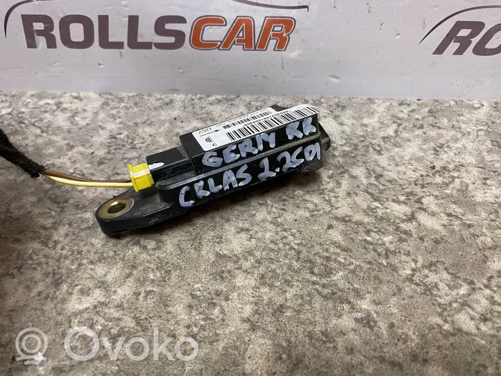 Mercedes-Benz C W203 Airbagsensor Crashsensor Drucksensor 001820442603