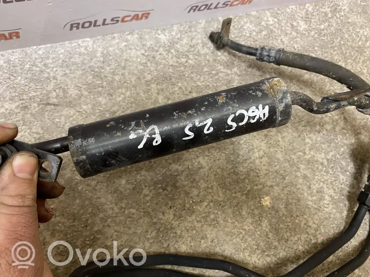 Audi A6 S6 C5 4B Tubo flessibile del radiatore dell’olio del cambio 