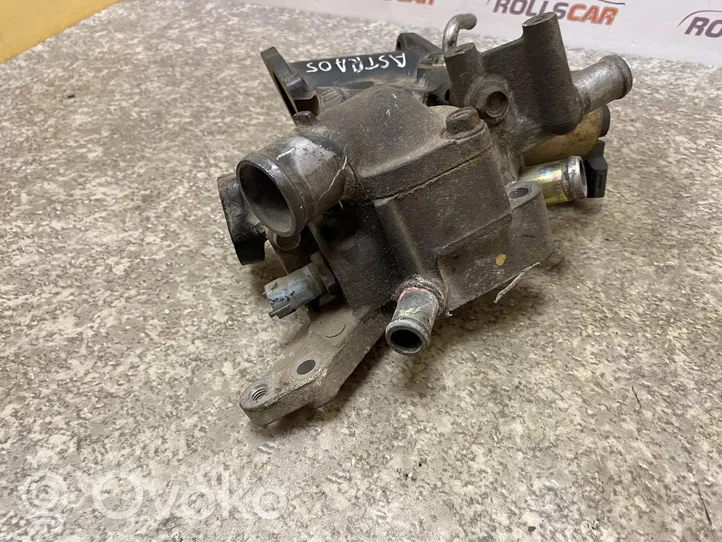 Opel Astra H Клапан EGR 8973586130