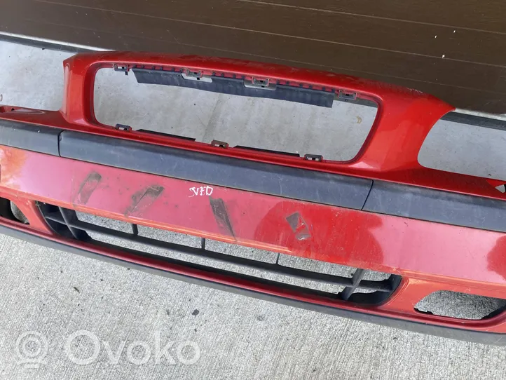 Volvo V70 Front bumper 