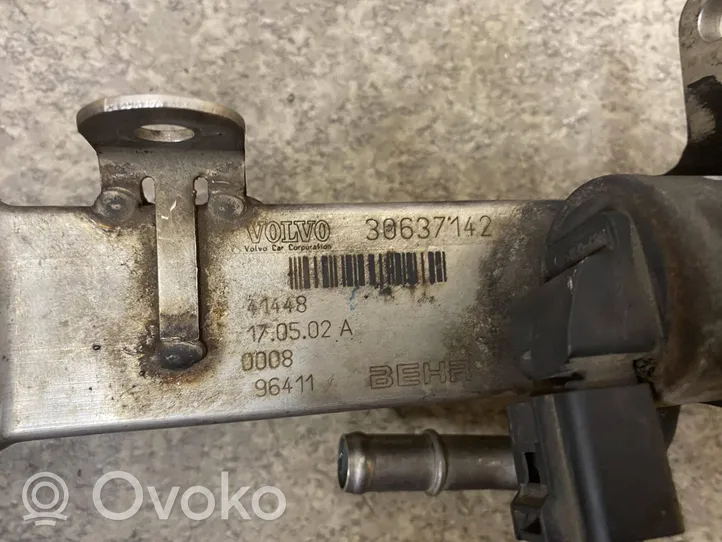 Volvo V70 Valvola di raffreddamento EGR 30637142