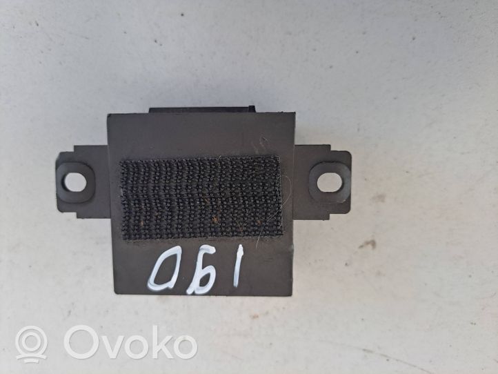 Volkswagen PASSAT B6 Sterownik / Moduł haka holowniczego 10r02114905