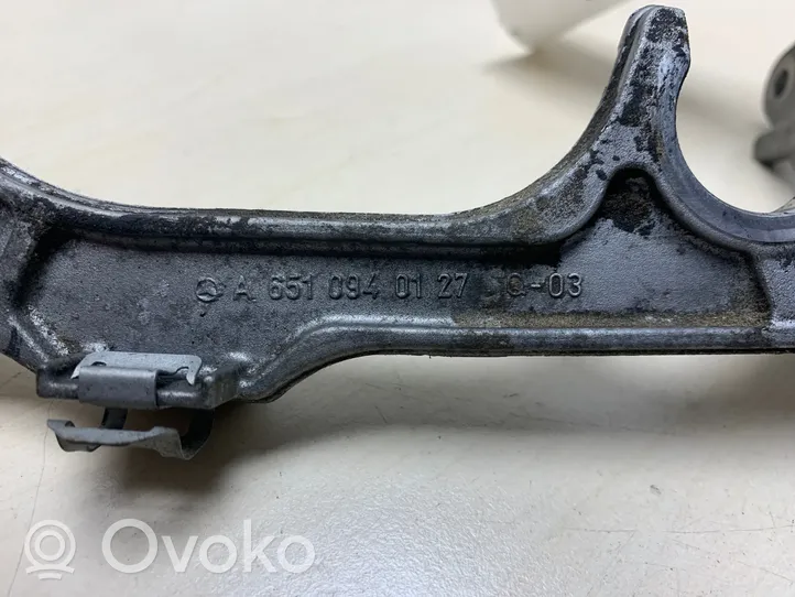 Mercedes-Benz C W204 Oro filtro dėžės laikiklis A6510940127