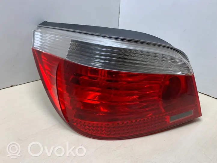 BMW 5 E60 E61 Luci posteriori 6910767