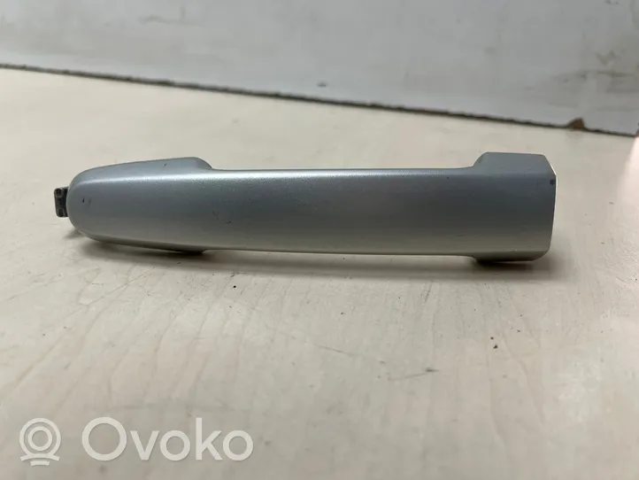 Toyota Avensis T250 Front door handle cover 