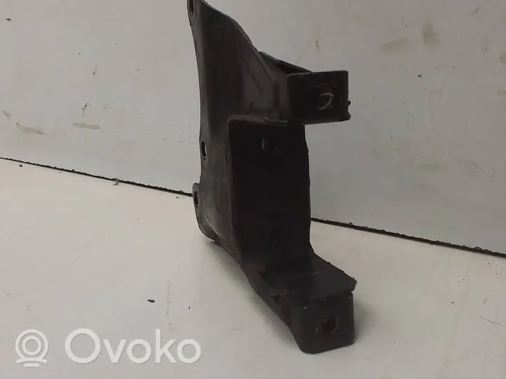 Volkswagen Polo Engine mounting bracket 6Q0199111R