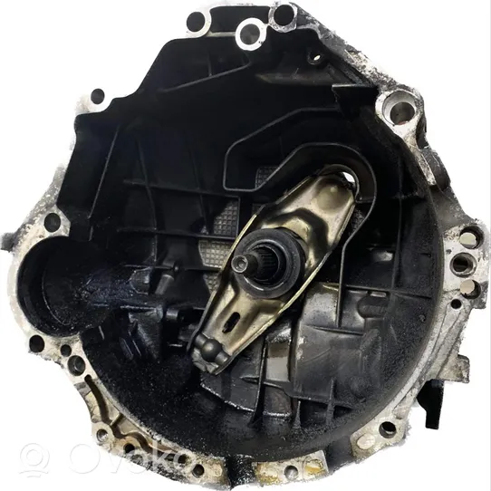 Volkswagen PASSAT B5.5 Manual 5 speed gearbox EEN14122