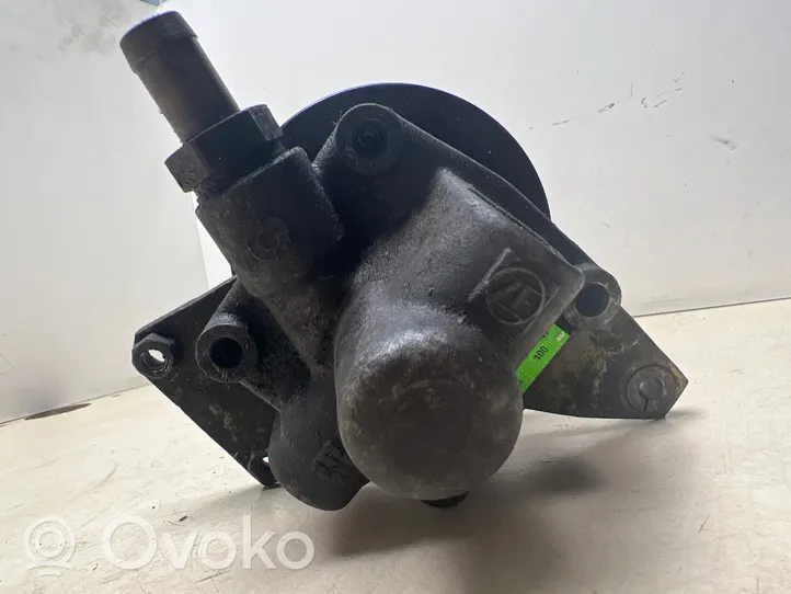 Audi 80 90 S2 B4 Power steering pump 7681955264