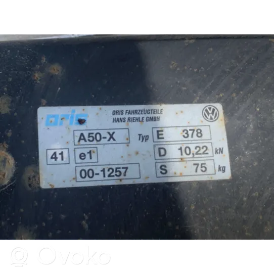 Volkswagen Touran I Hak holowniczy / Komplet 1T0803881C