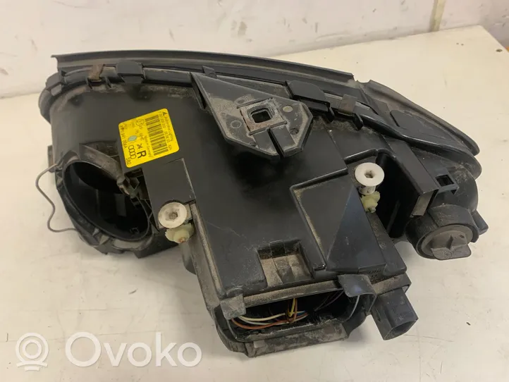 Audi A3 S3 8P Headlight/headlamp 8P0941004A