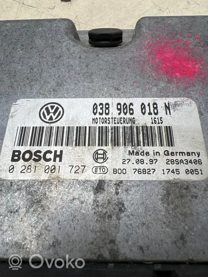 Volkswagen PASSAT B5 Calculateur moteur ECU 038906018N