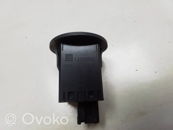 Opel Insignia A Passenger airbag on/off switch 13268602