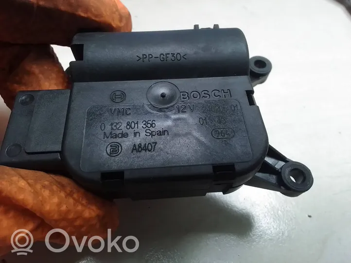 Opel Meriva A Air flap motor/actuator 0132801356