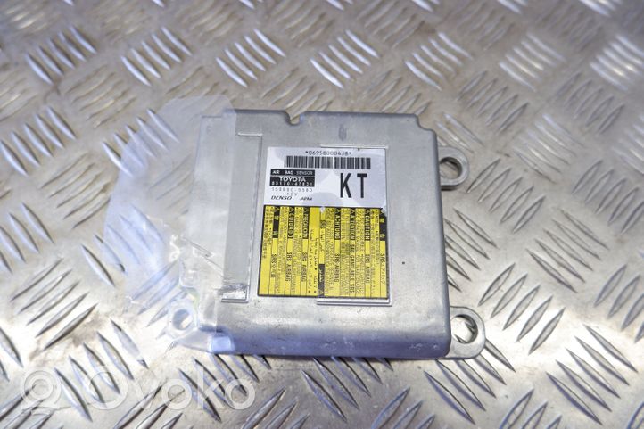 Toyota Prius (XW50) Module de contrôle airbag 8917047631