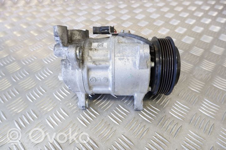 BMW X1 F48 F49 Compresseur de climatisation 6842618