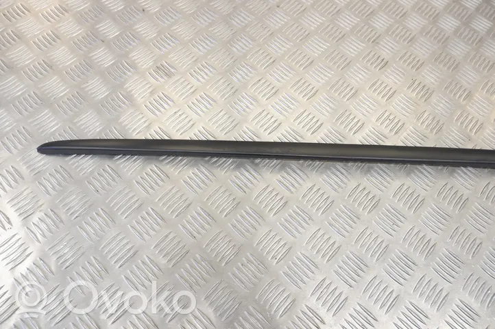 Toyota C-HR Joint de fenêtre de porte avant coupé 7553610070