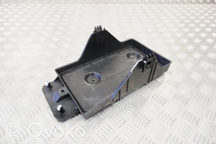 Mazda CX-5 Boîte de batterie KE7056041