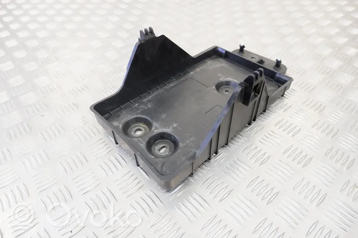 Mazda CX-5 Boîte de batterie KE7056041