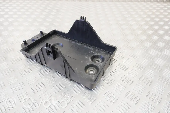 Mazda CX-5 Boîte de batterie KE7056041