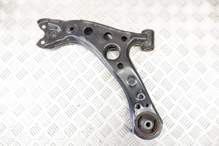 Toyota Prius (XW50) Front lower control arm/wishbone 4806847060