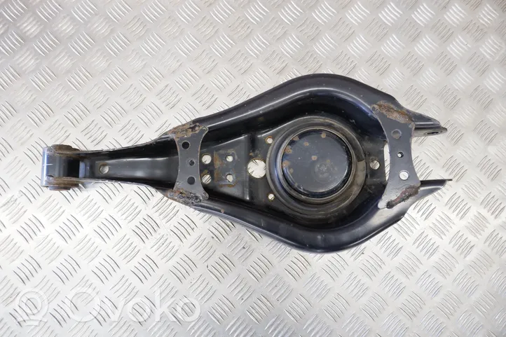 Lexus RX 450H Triangle bras de suspension supérieur arrière 4873048170