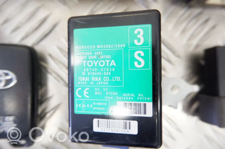 Toyota Prius (XW30) Komputer / Sterownik ECU i komplet kluczy 8968147103