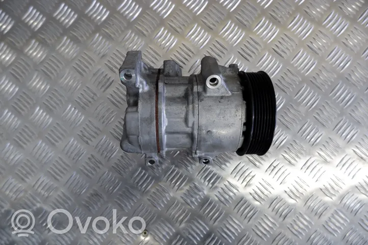 Toyota RAV 4 (XA40) Ilmastointilaitteen kompressorin pumppu (A/C) 4472807950