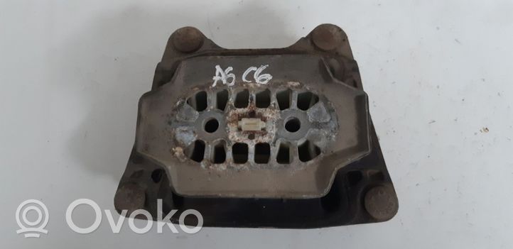 Audi A6 S6 C6 4F Pagalvė pavarų dėžės 4F0399151AM