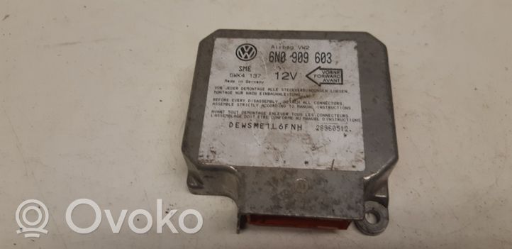 Volkswagen Golf III Sterownik / Moduł Airbag 6N0909603