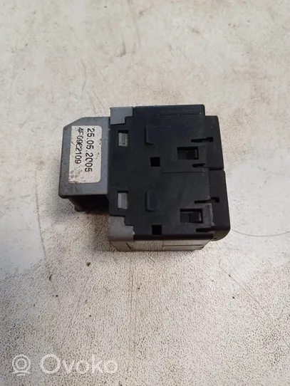 Audi A6 S6 C6 4F Interrupteur d'alarme 4F0962109