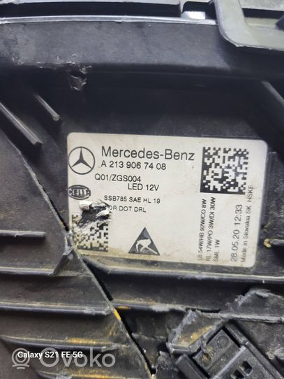 Mercedes-Benz E W213 Etu-/Ajovalo A2139067408