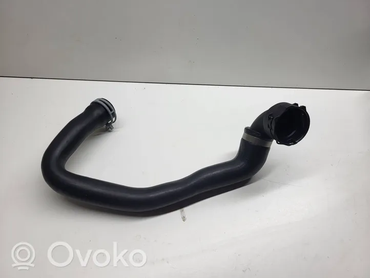 Volvo XC60 Tubo flessibile del liquido di raffreddamento del motore 31368750