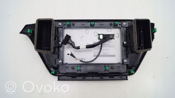 Isuzu D-Max Radio/CD/DVD/GPS-pääyksikkö 1340009750A101