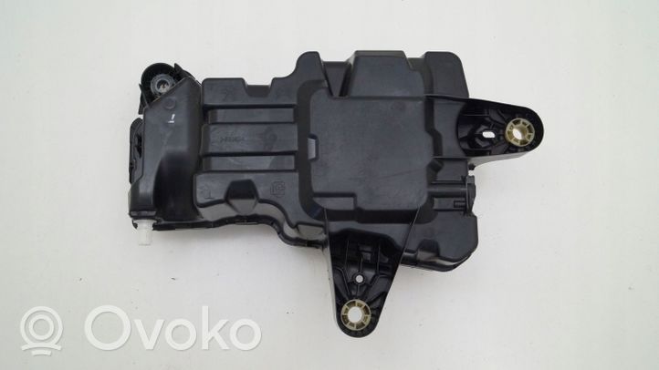 Opel Combo E Réservoir de fluide AdBlue 9817601880