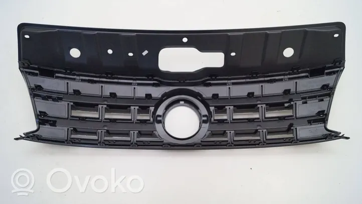 Volkswagen Amarok Maskownica / Grill / Atrapa górna chłodnicy 